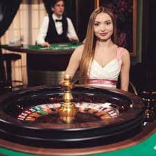 Adult Bangladesh player reviewing 7 bad Rangpur casino guide safely